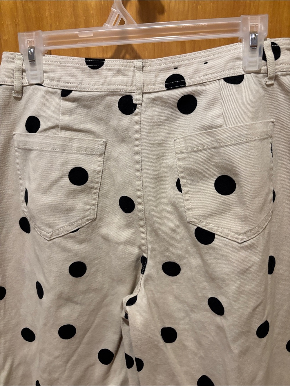 Who What Wear Cream Wide-Leg Pants with Black Polka Dots - Picture 6 of 6